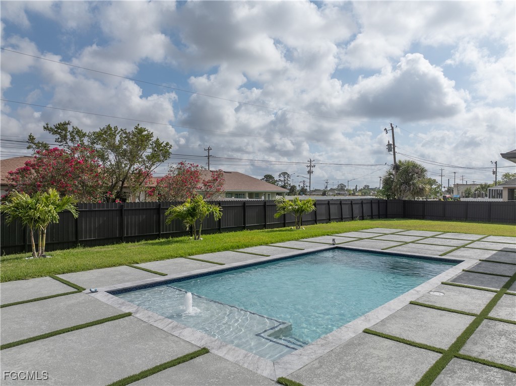 833 Sw 16th Ter Property Photo 36