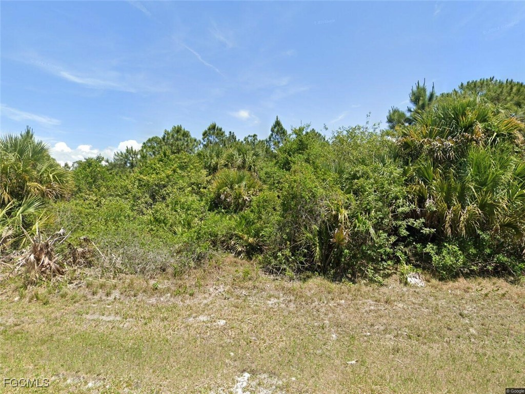 216 Triangle ST Property Photo 1