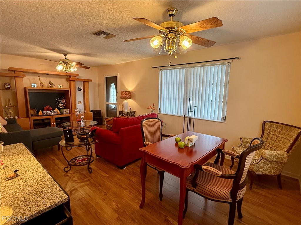 7 Desert Candle Cir Property Photo 9