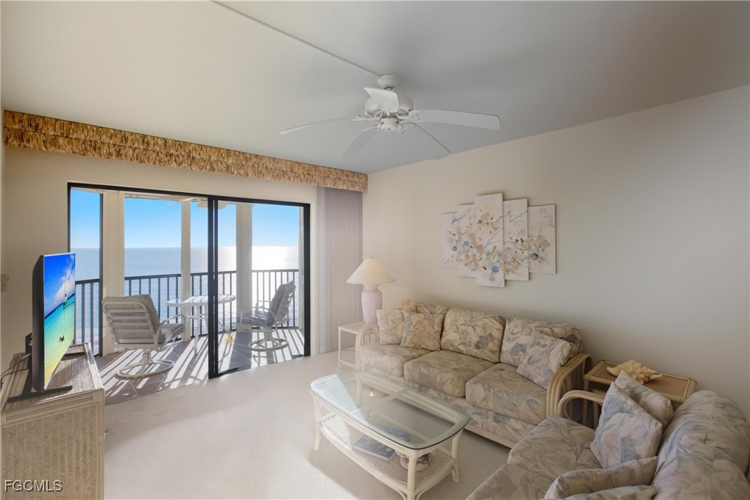 7500 Estero Blvd 1104 Property Photo 7