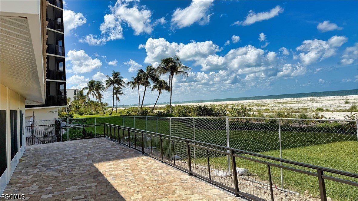 7500 Estero Blvd 1104 Property Photo 46