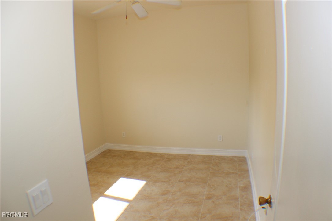 607 Se 13th Pl 201 Property Photo 12