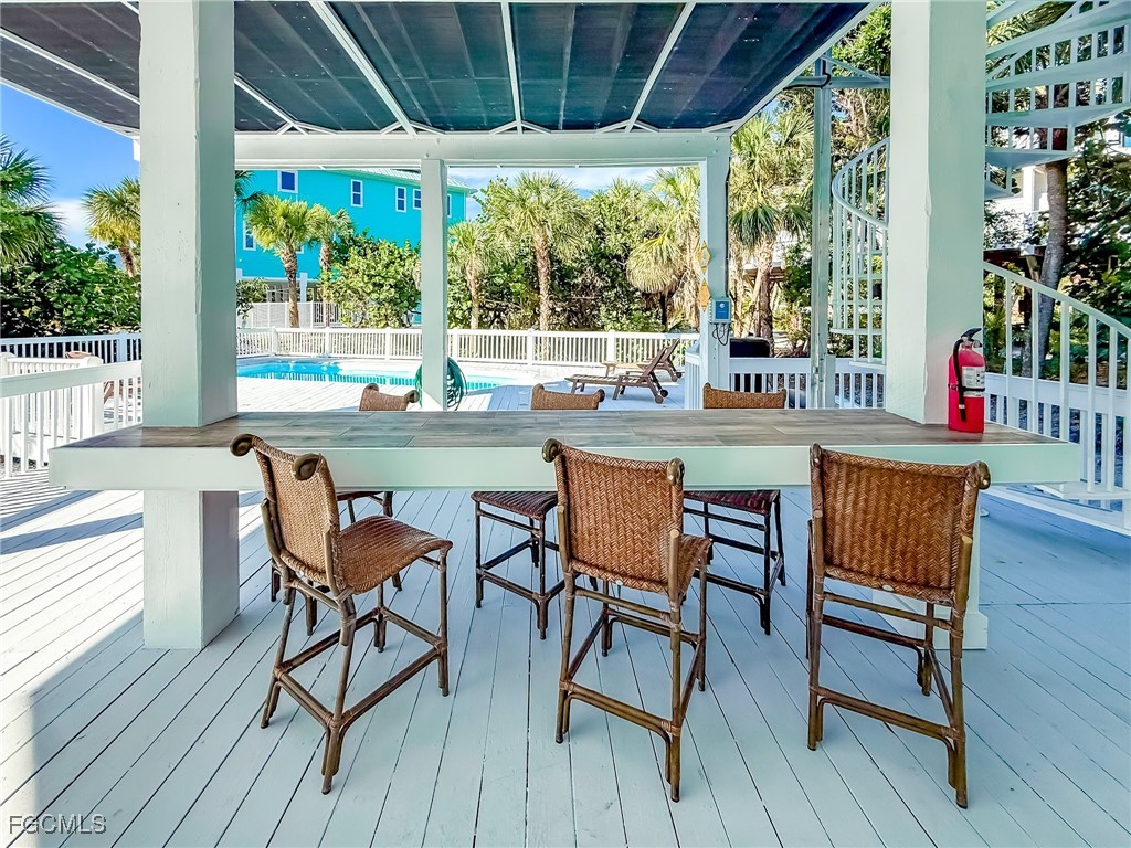 4560 Conch Shell Dr Property Photo 12