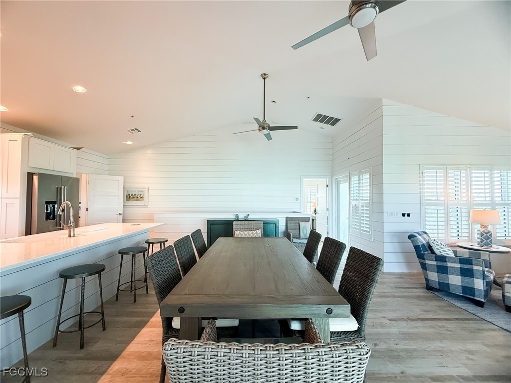 4560 Conch Shell Dr Property Photo 35