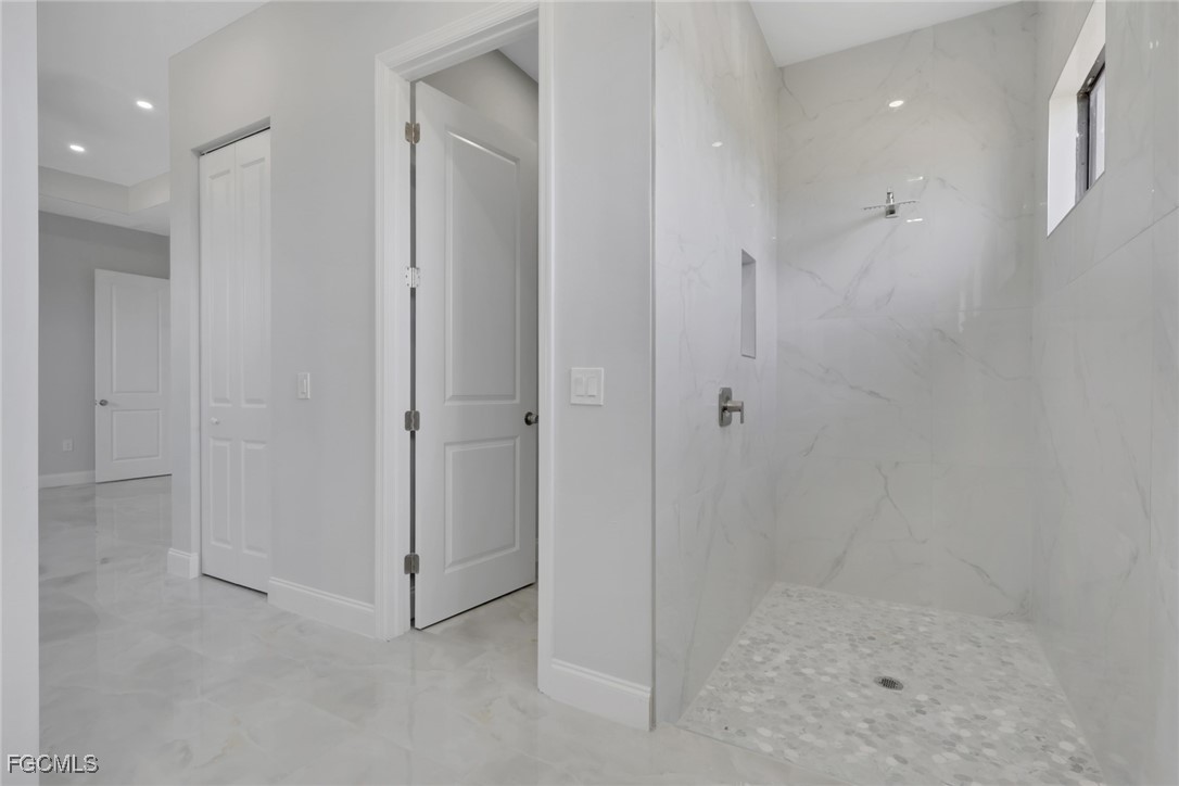 3503 Nw 45th Pl Property Photo 17