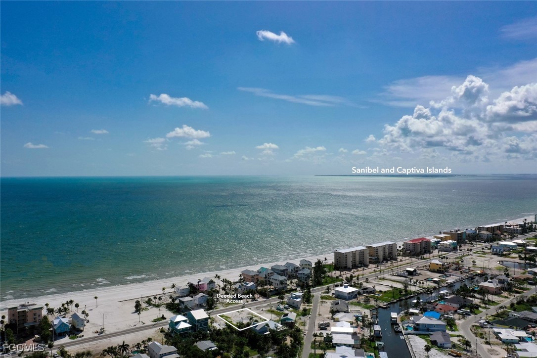 5301 Estero Blvd Property Photo 13