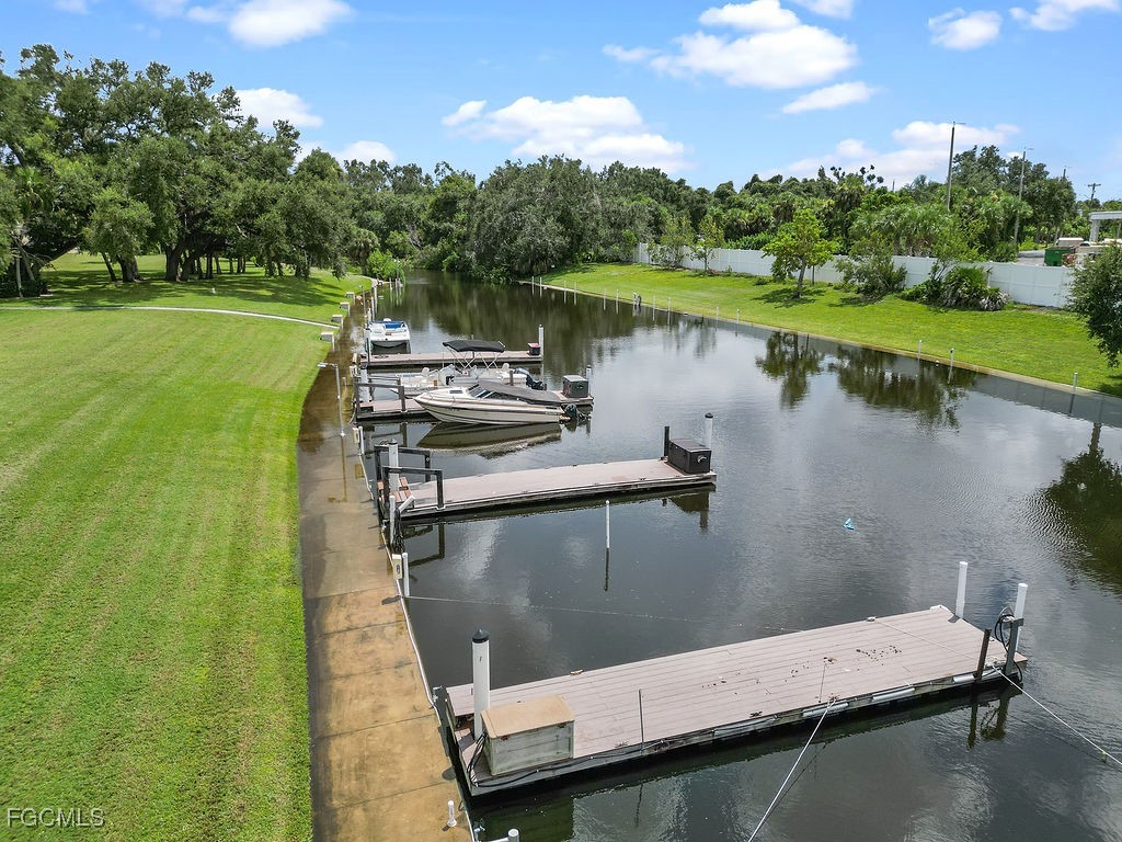 1409 Tropic Ter Property Photo 23