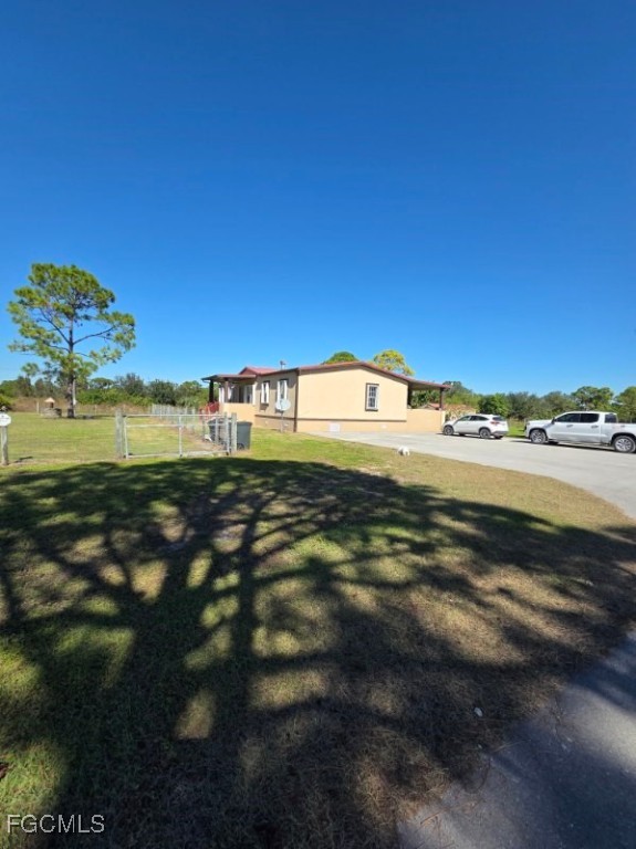 1860 Poinsettia Ave Property Photo 13
