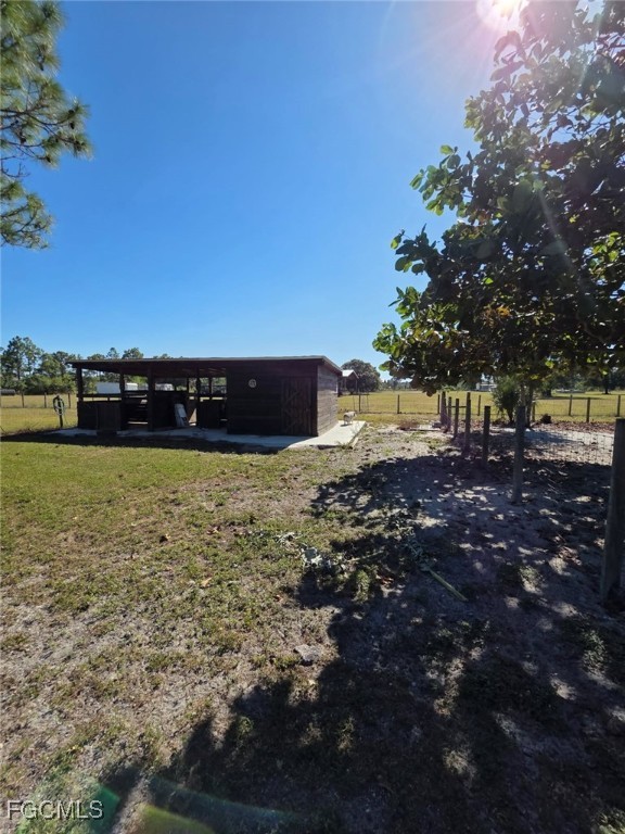 1860 Poinsettia Ave Property Photo 32