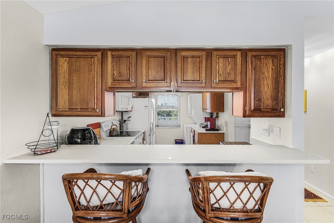 2888 Oleander St C4 Property Photo 6