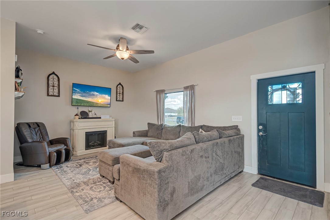 7717 16th Ter Property Photo 4
