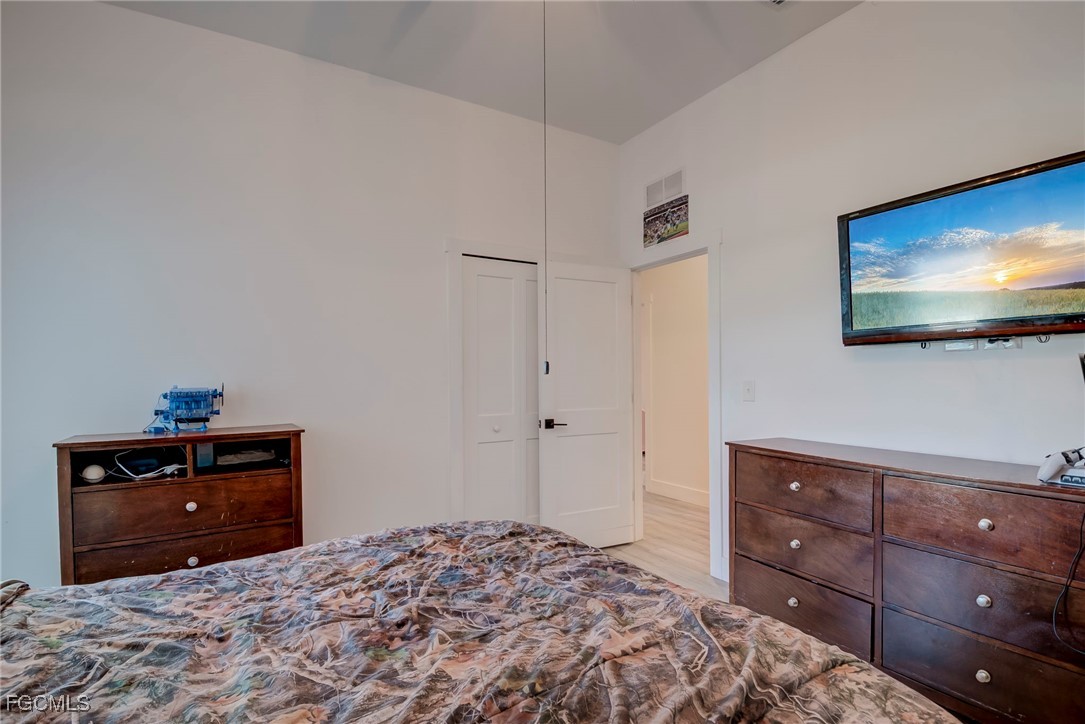 7717 16th Ter Property Photo 28