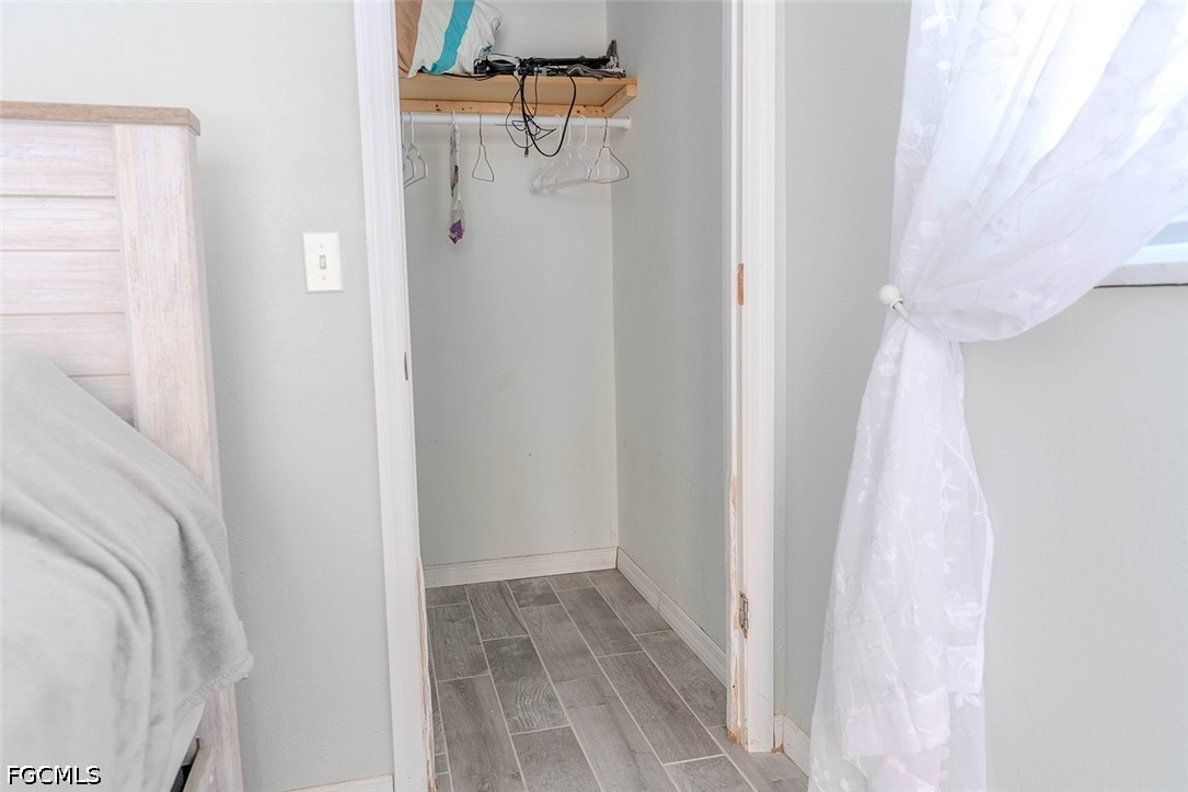 220 Albatross St Property Photo 35