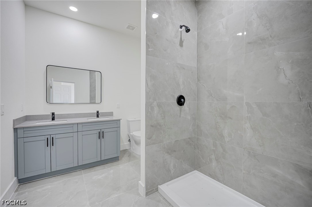 1134 Cumming St E Property Photo 15