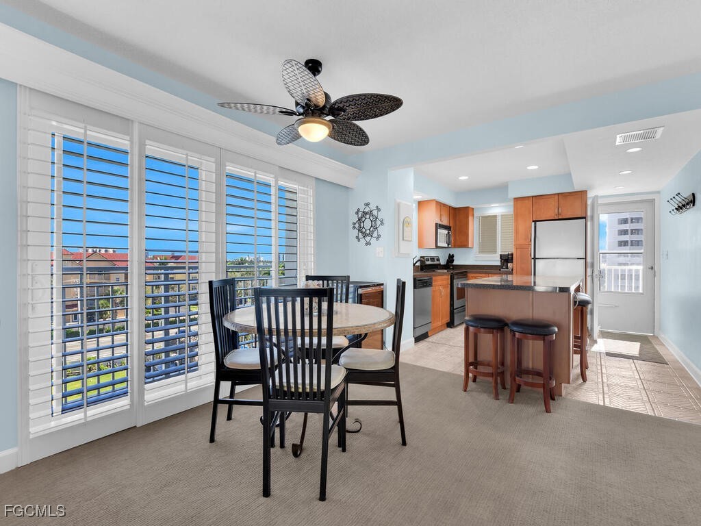 7400 Estero Blvd 512 Property Photo 5