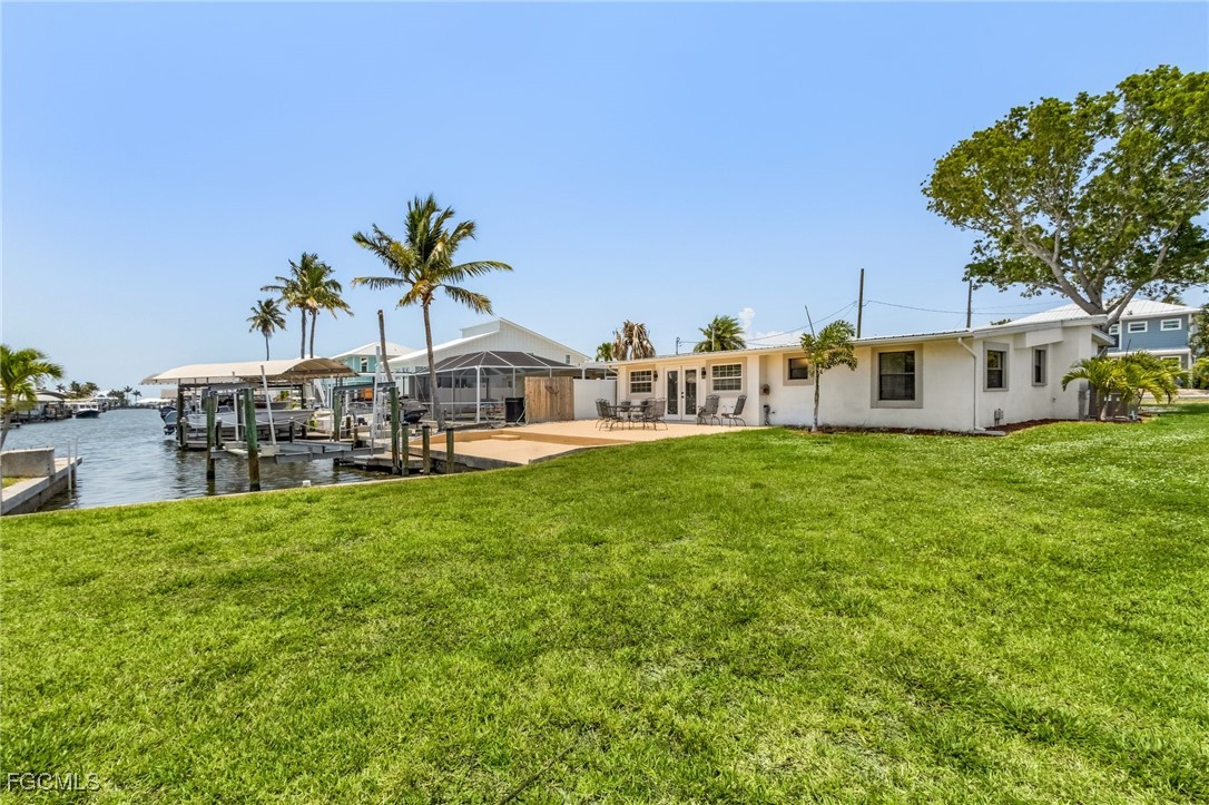 2390 Oleander St Property Photo 32