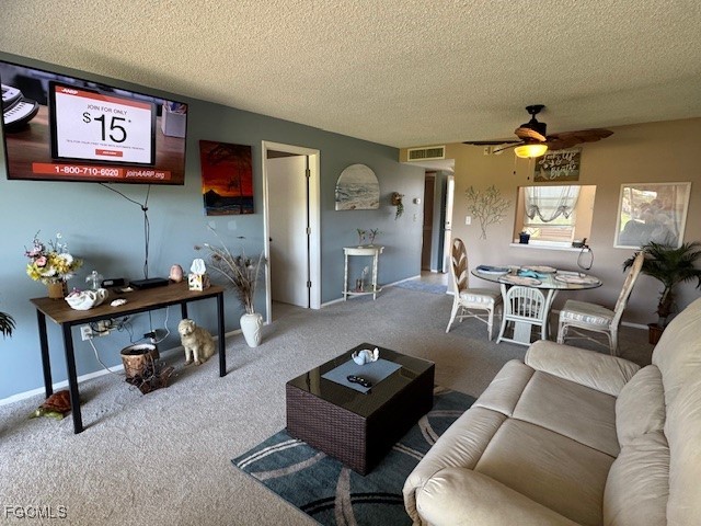 6102 Augusta Dr 305 Property Photo 4