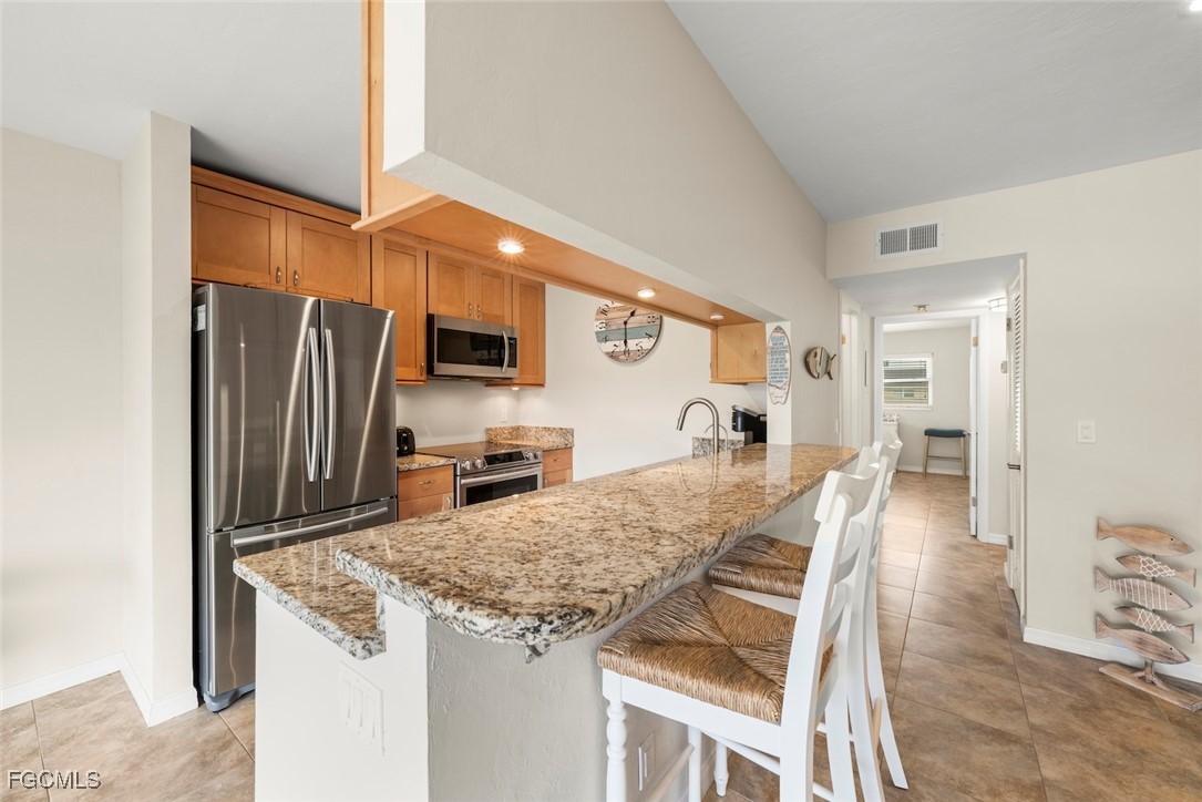 601 Periwinkle Way D5 Property Photo 10