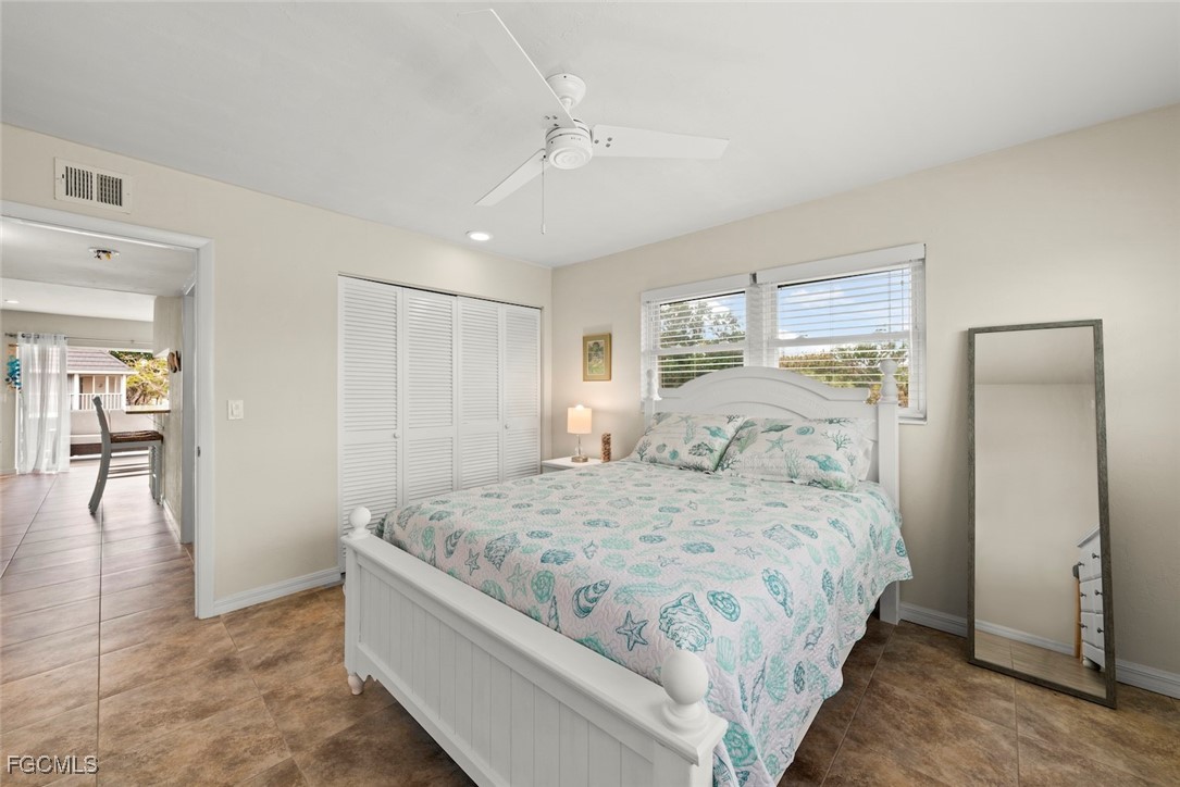 601 Periwinkle Way D5 Property Photo 26