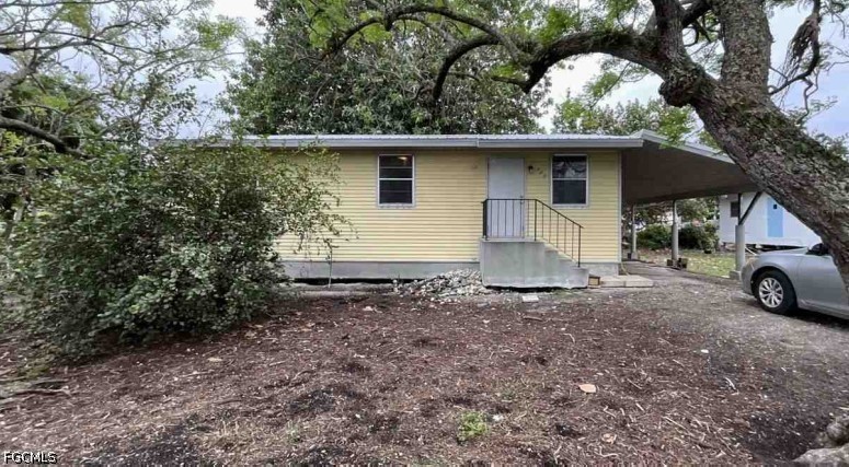 420 Se 1st St Property Photo 3