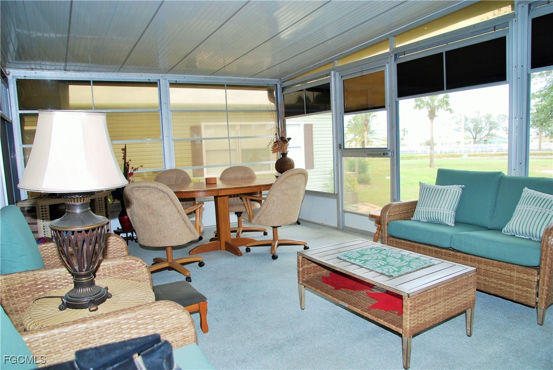 342 Nicklaus Blvd Property Photo 8