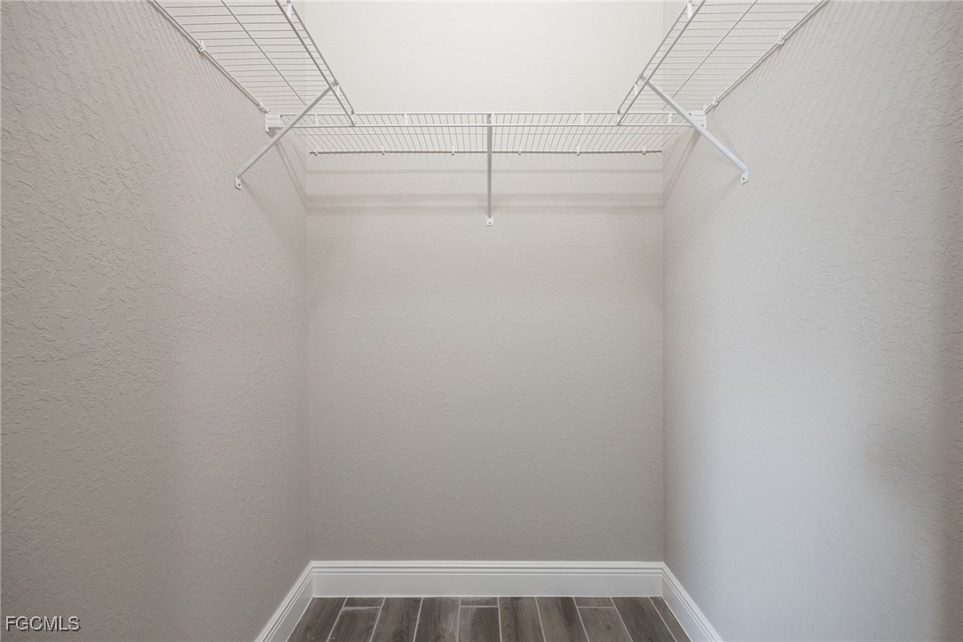 1346 Radio Loop Property Photo 25