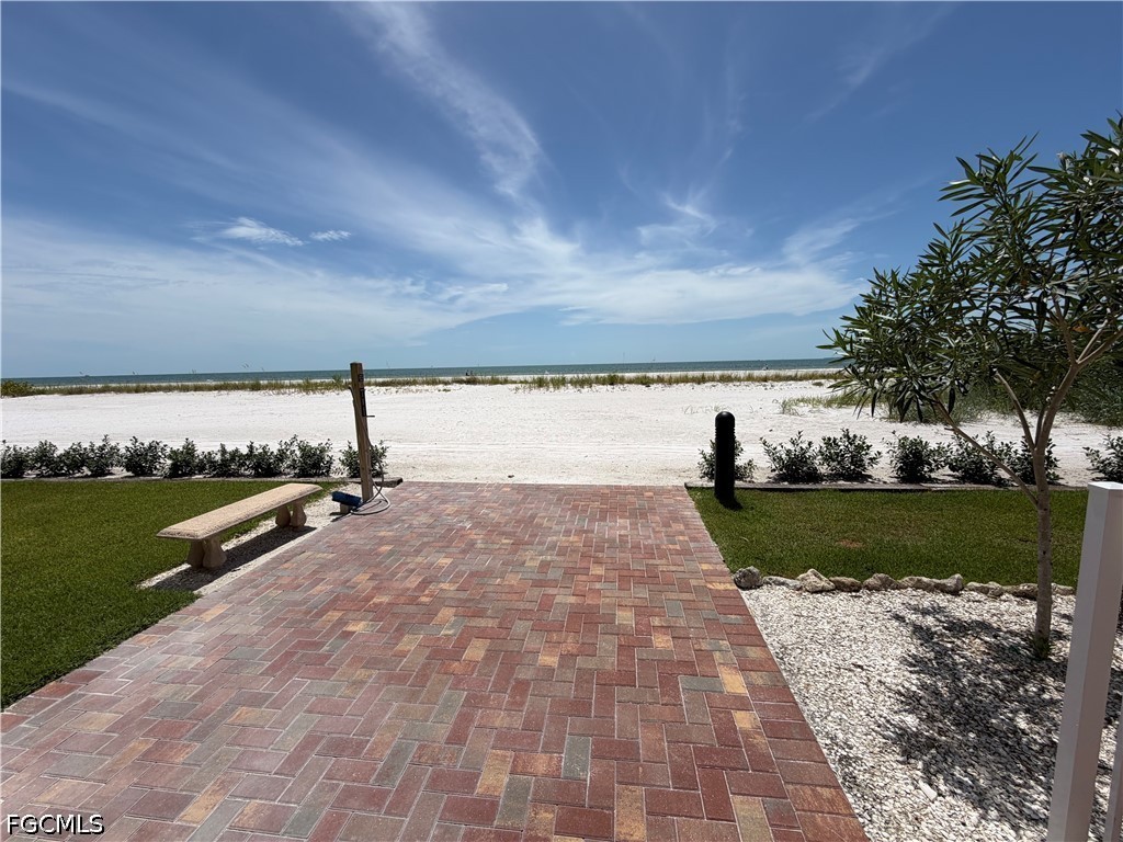 500 Estero Blvd 195 Property Photo 25