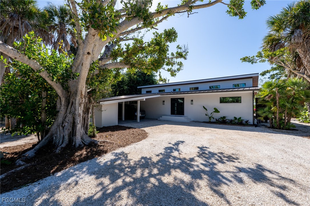 5801 Sanibel Captiva Rd Property Photo 14