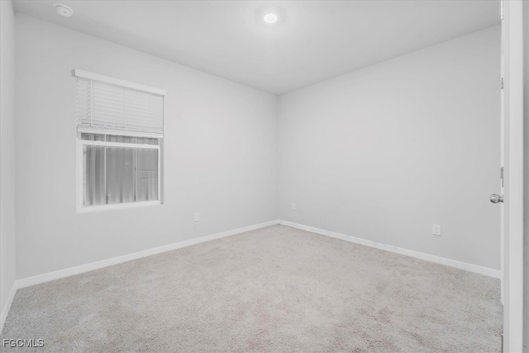 1216 Nw 21st Pl Property Photo 31