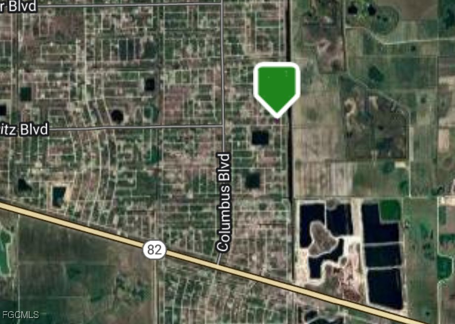 1252 Ecclesia St E Property Photo 3