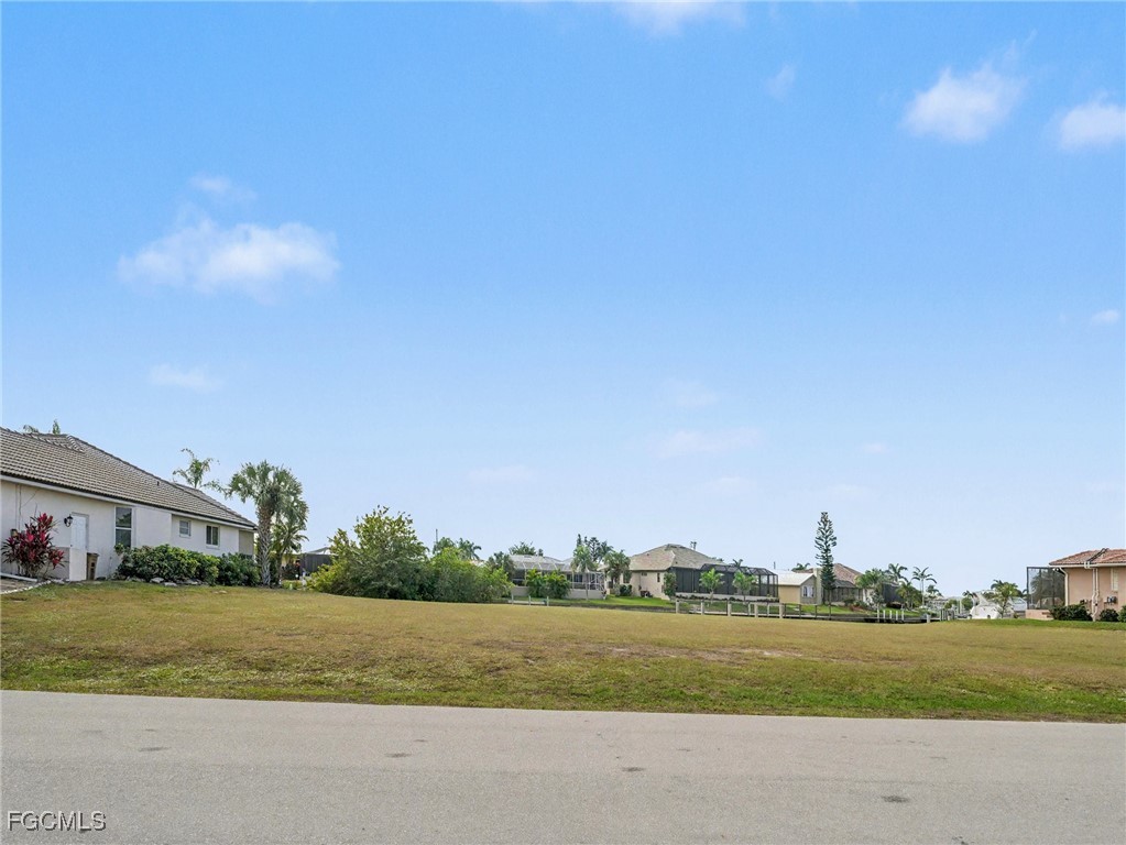 1247 Pine Siskin Dr Property Photo 2