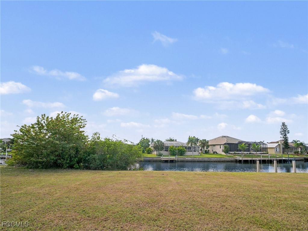 1247 Pine Siskin Dr Property Photo 7