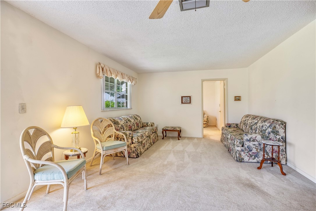 6992 Edgewater Cir Property Photo 10