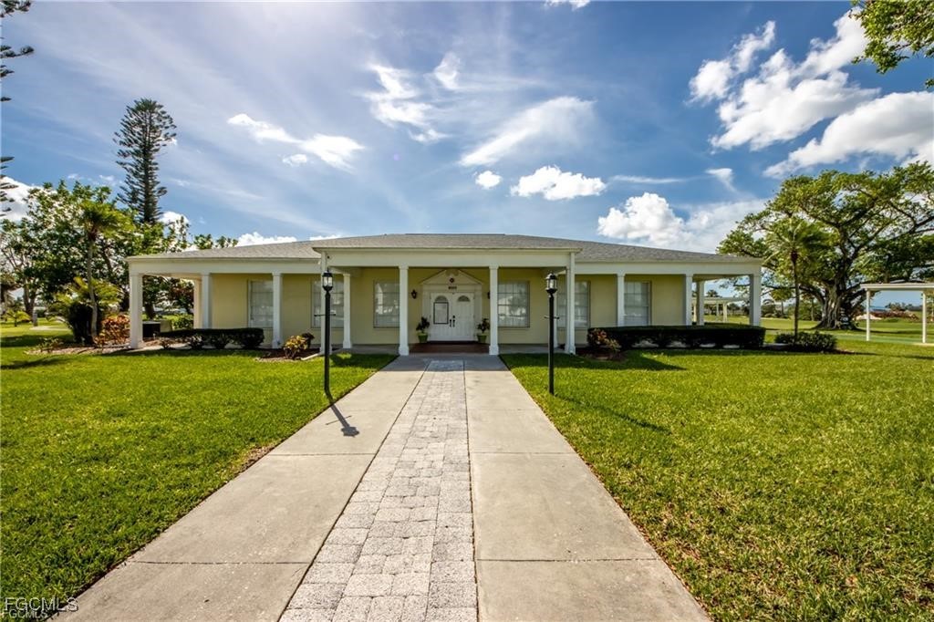 6992 Edgewater Cir Property Photo 22
