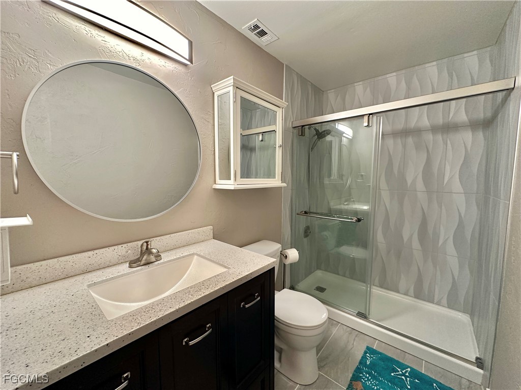 15427 Crystal Lake Dr Property Photo 14