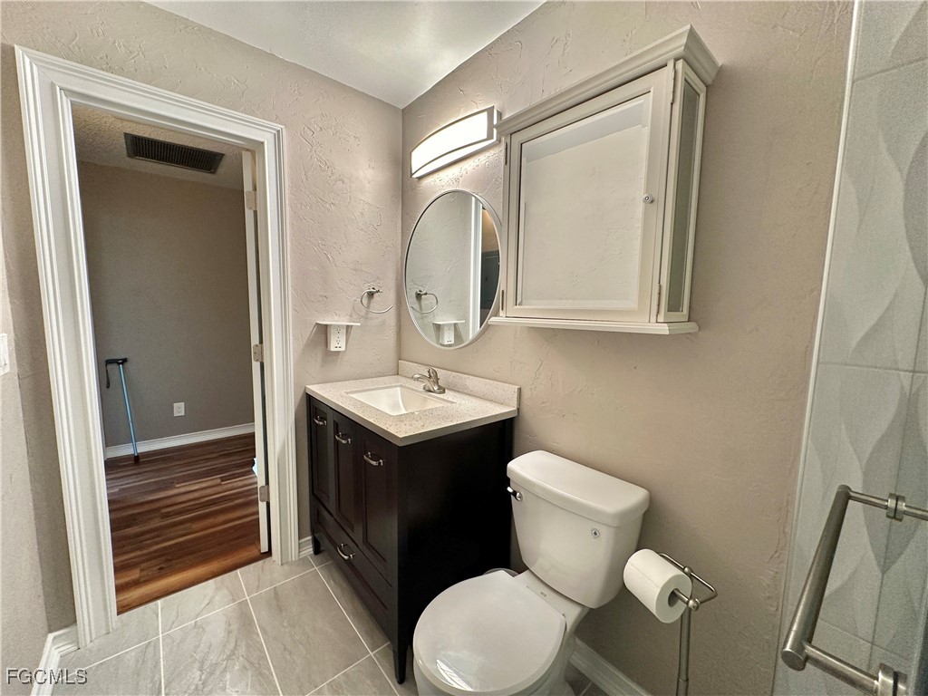 15427 Crystal Lake Dr Property Photo 15