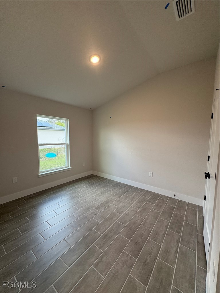 2605 Ne 1st Pl Property Photo 16