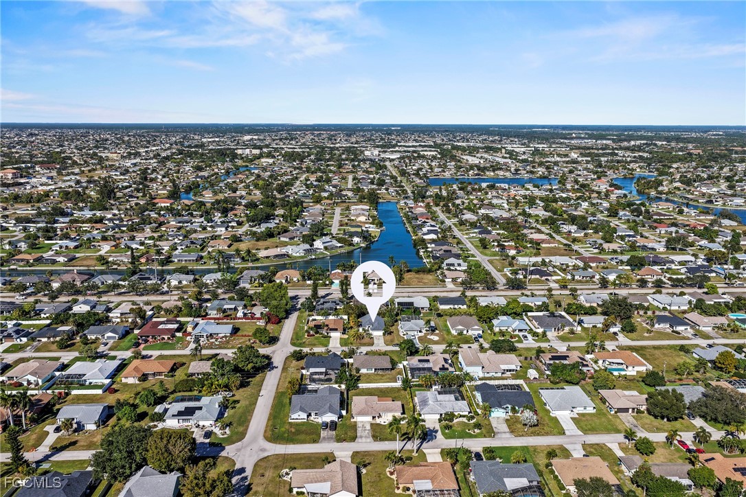 1831 Se Van Loon Ter Property Photo 34