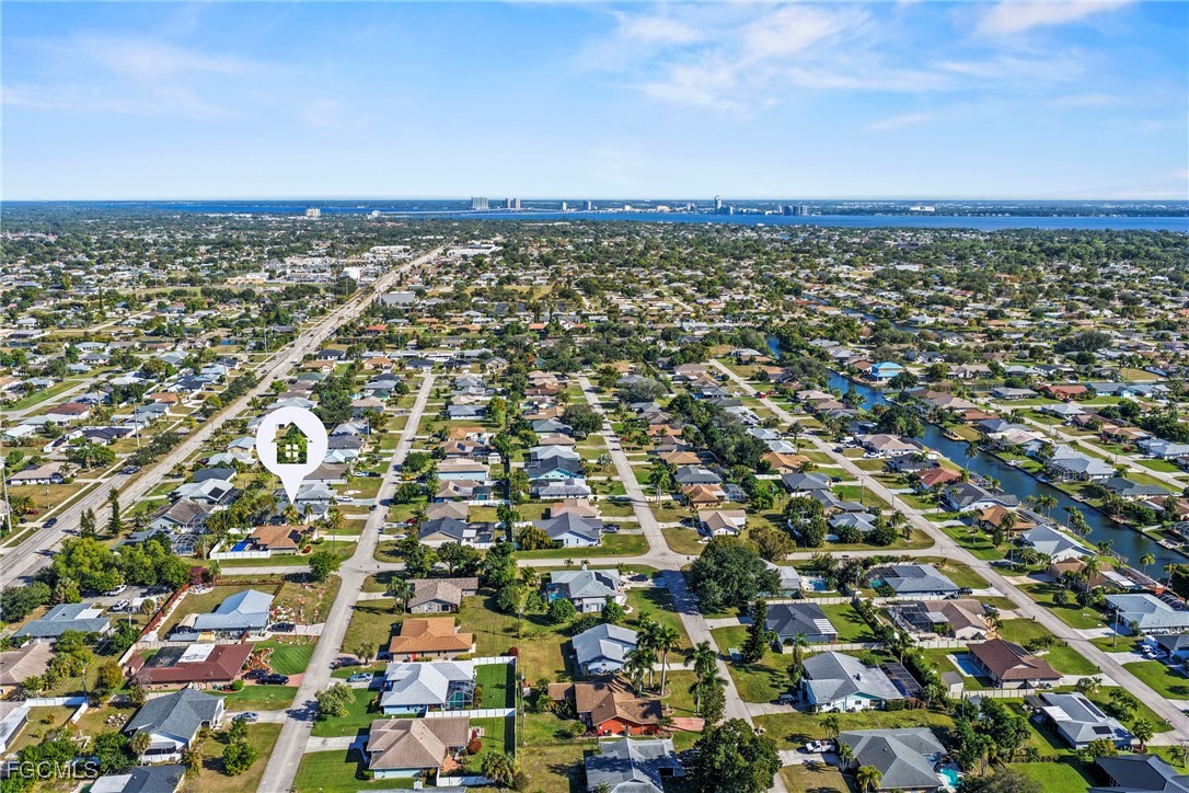1831 Se Van Loon Ter Property Photo 35