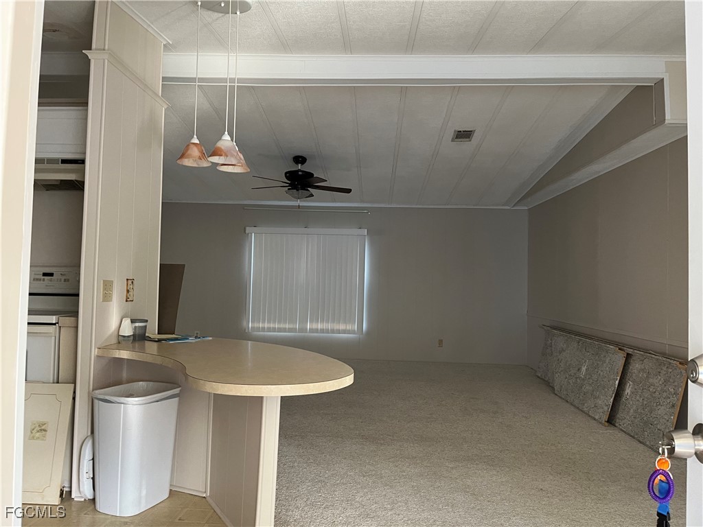 65 Sunset Cir Property Photo 7
