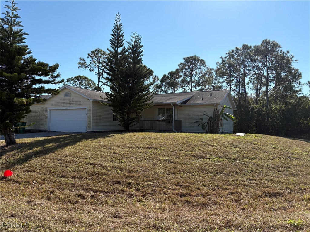 27373 Sandrala Dr Property Photo 6