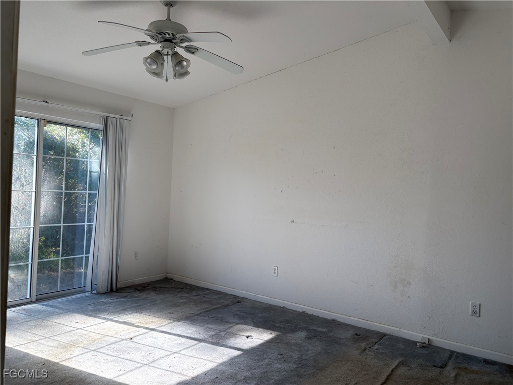 27373 Sandrala Dr Property Photo 13