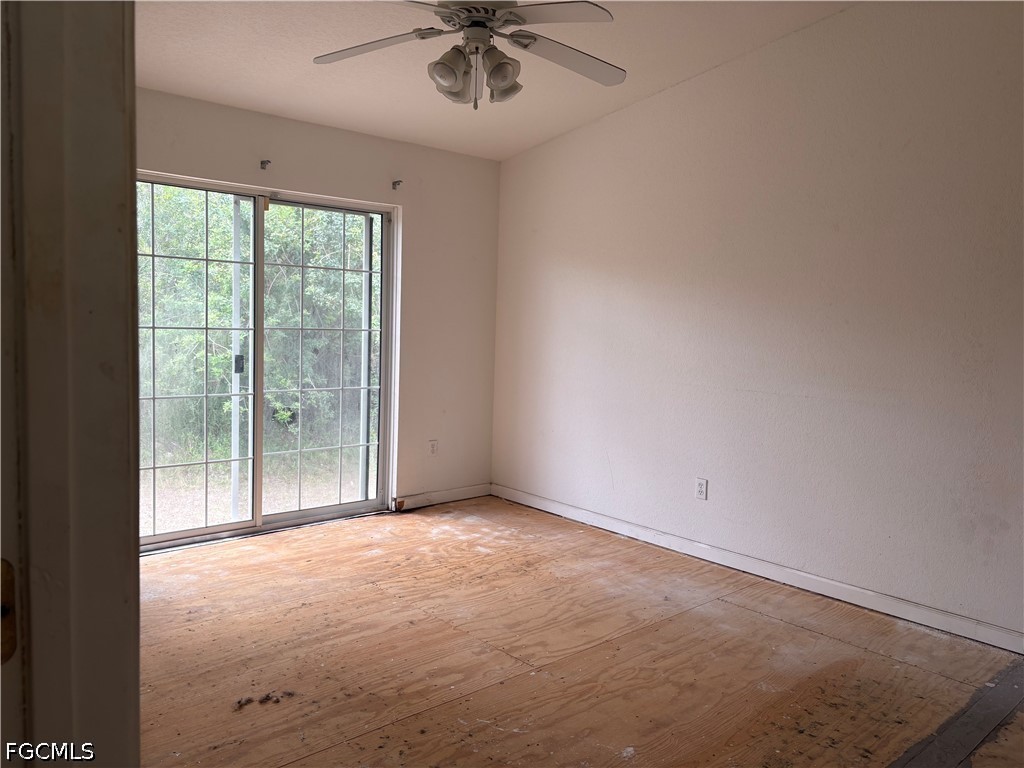 27373 Sandrala Dr Property Photo 25
