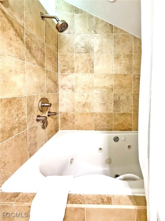 543 Gulf Ln Property Photo 39