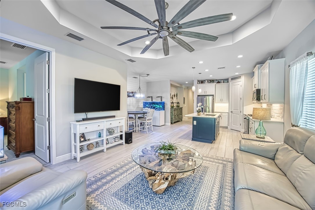 8794 Pigeon Key Property Photo 2