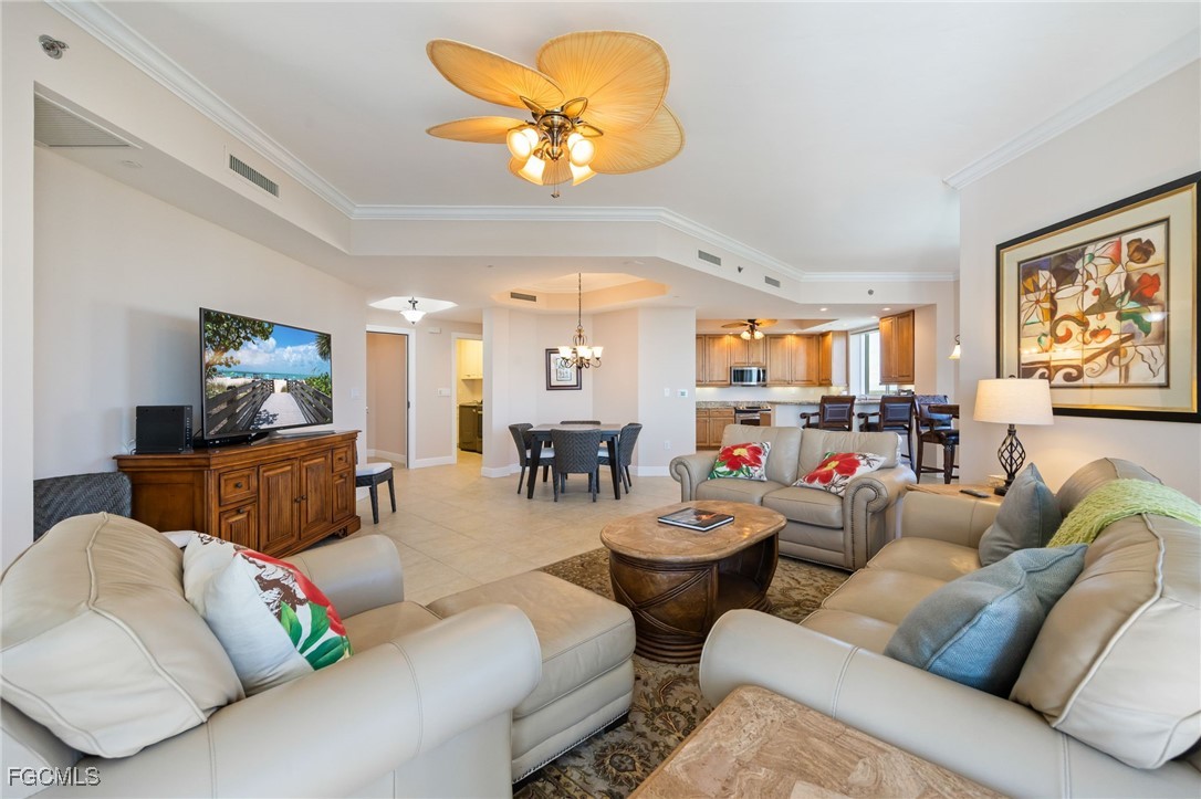 4192 Bay Beach Ln 881 Property Photo 10
