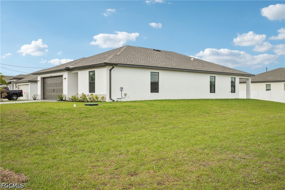 144 Blackstone Dr Property Photo 3