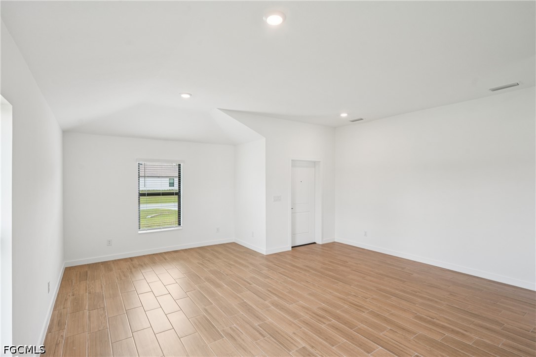 144 Blackstone Dr Property Photo 12