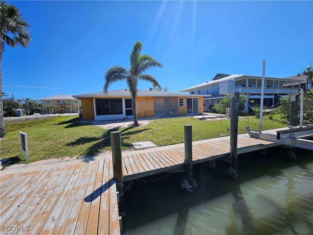 175 Tropical Shores Way 177 Property Photo 4