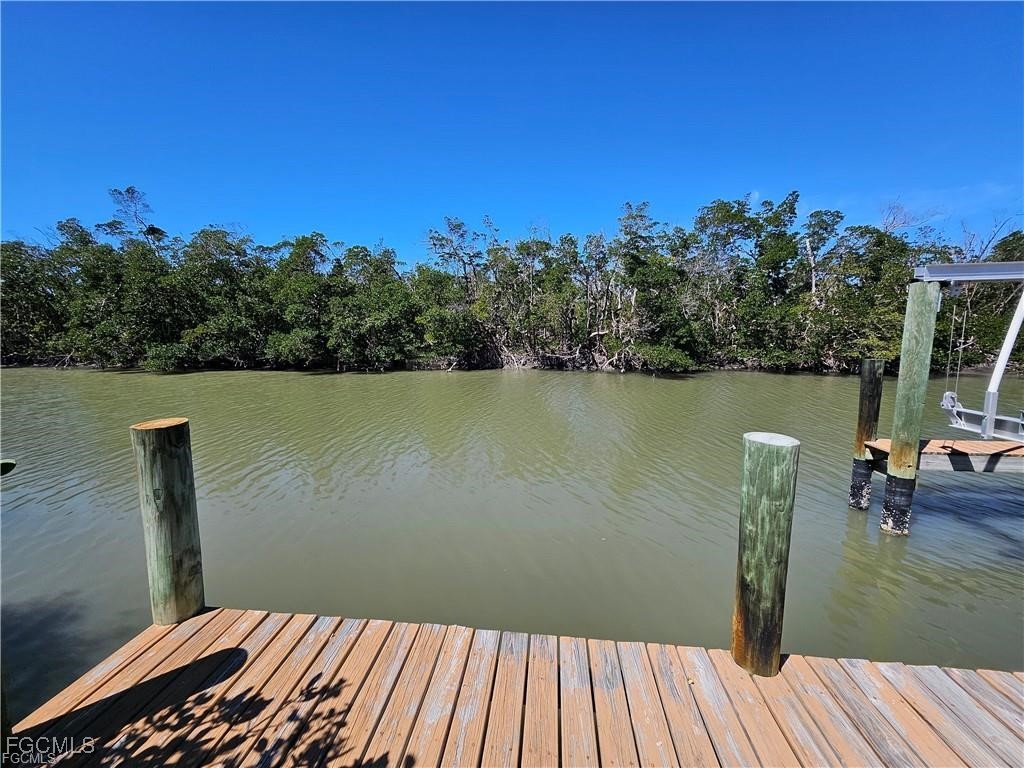 175 Tropical Shores Way 177 Property Photo 18